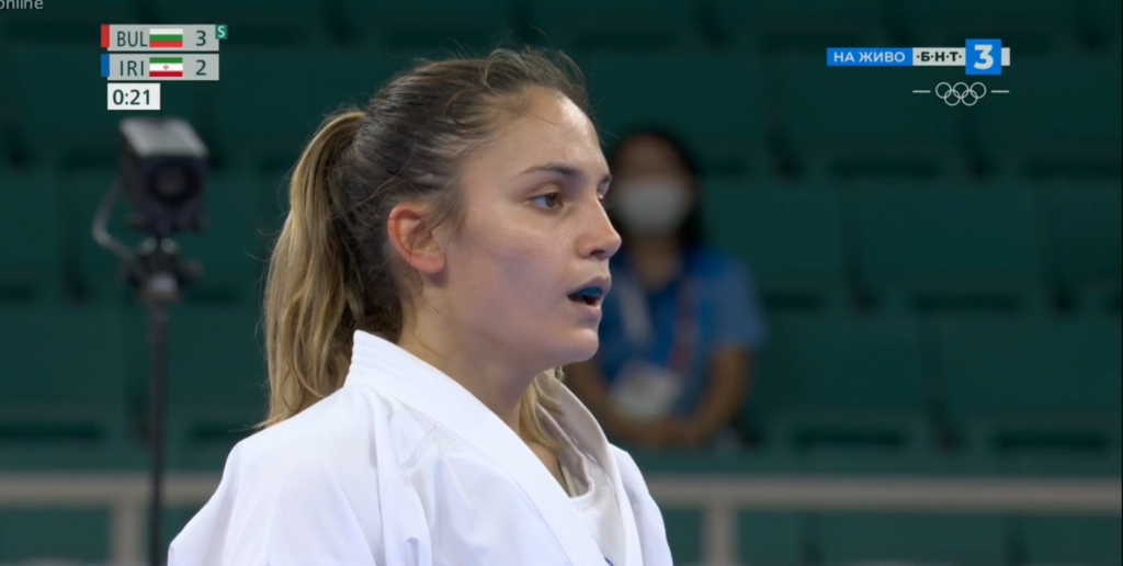 Страхотна Ивет Горанова! Българката на 1/2-финал и има сигурен медал